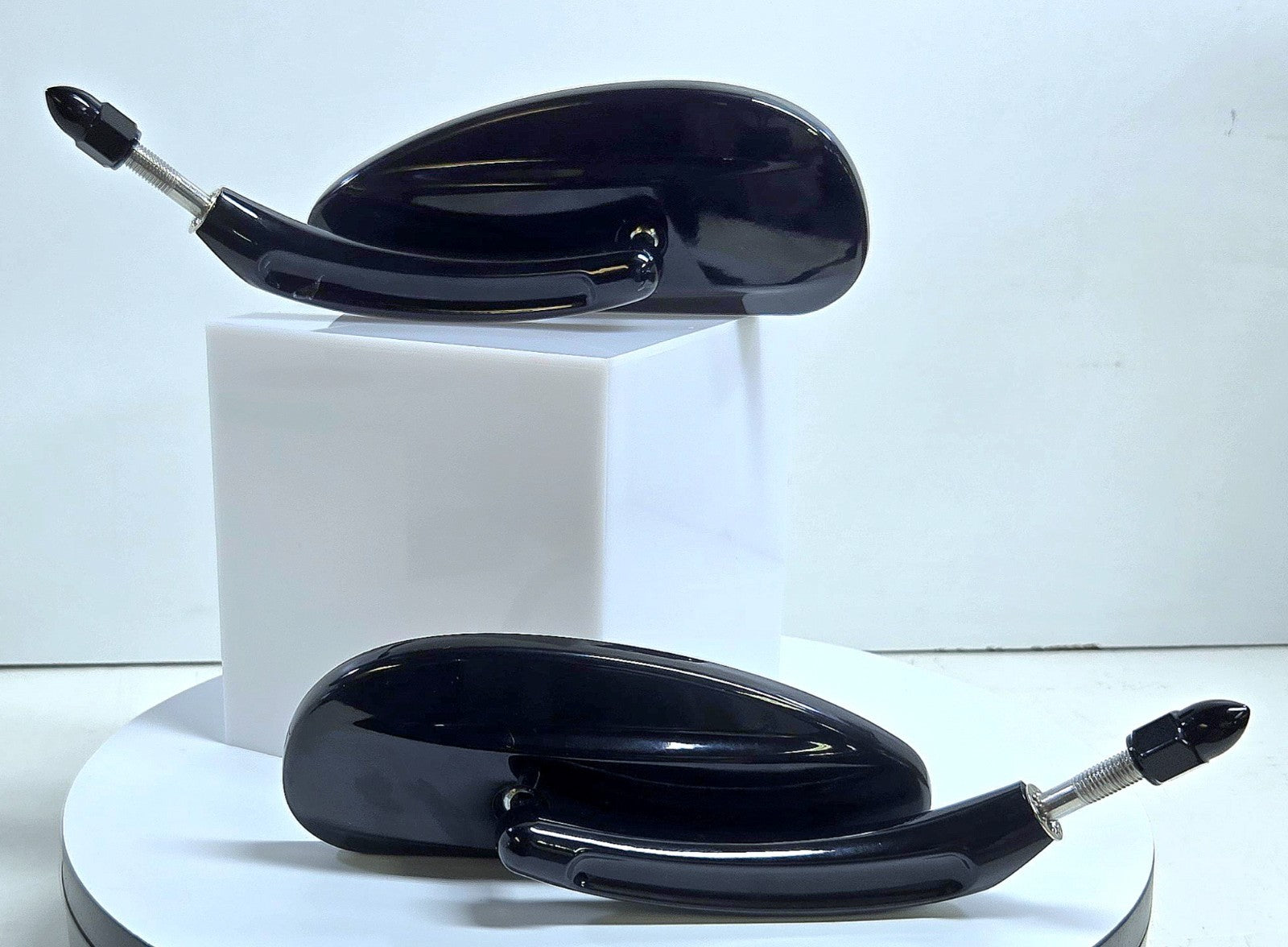 Handlebar Mount Mirrors Teardrop Motorcycle Rearview Mirrors for Harley-Davidson