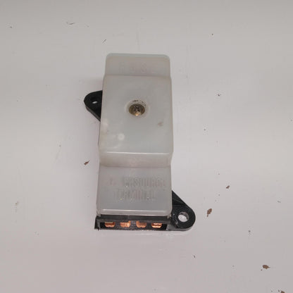1993 SUZUKI KATANA 600 OEM RELAY ASSEMBLY FUSE BOX