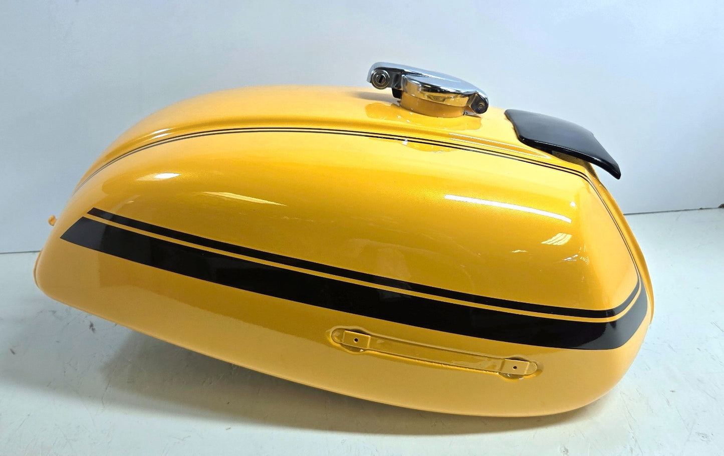OEM 1973-76 Suzuki GT750 Water Buffalo Fuel Tank and matching side panels