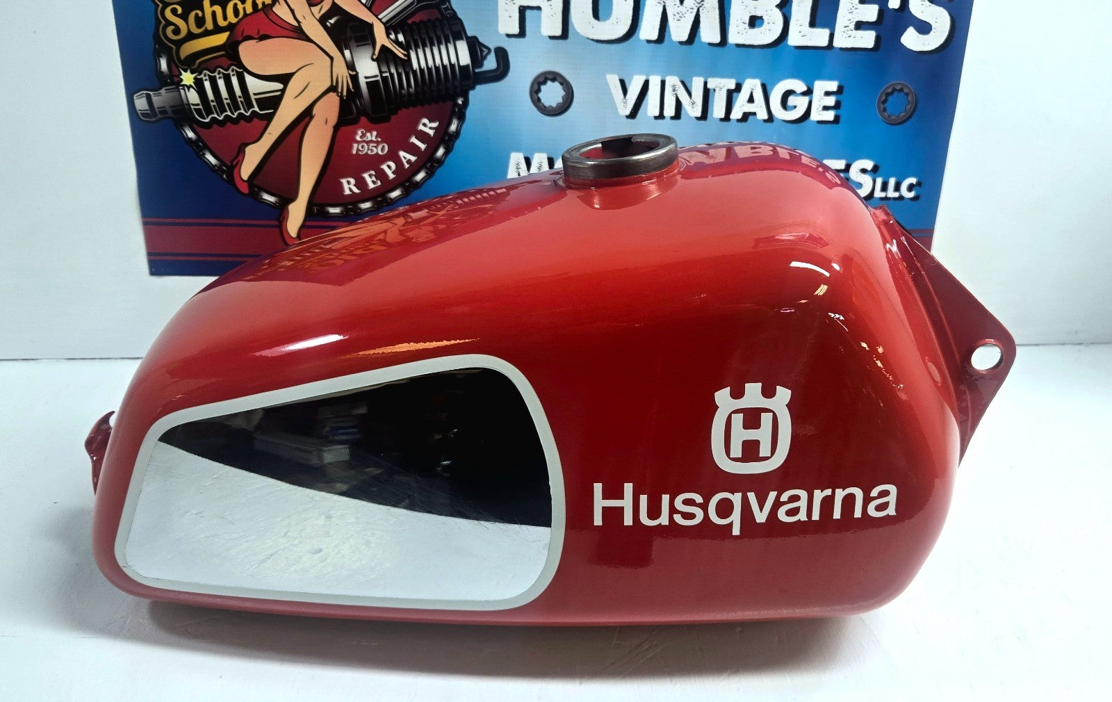 1974 Husqvarna CR250 WR250 Fuel Tank EXCELLENT CONDITION AHRMA