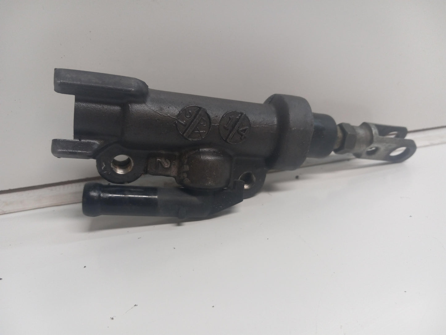 1997 YAMAHA YZF750R OEM REAR BACK BRAKE MASTER CYLINDER