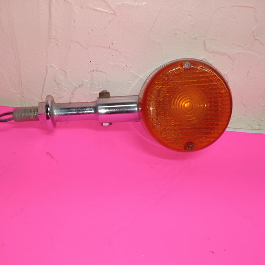 1981 YAMAHA VIRAGO 750 OEM  BACK TURN SIGNAL LIGHT INDICATOR