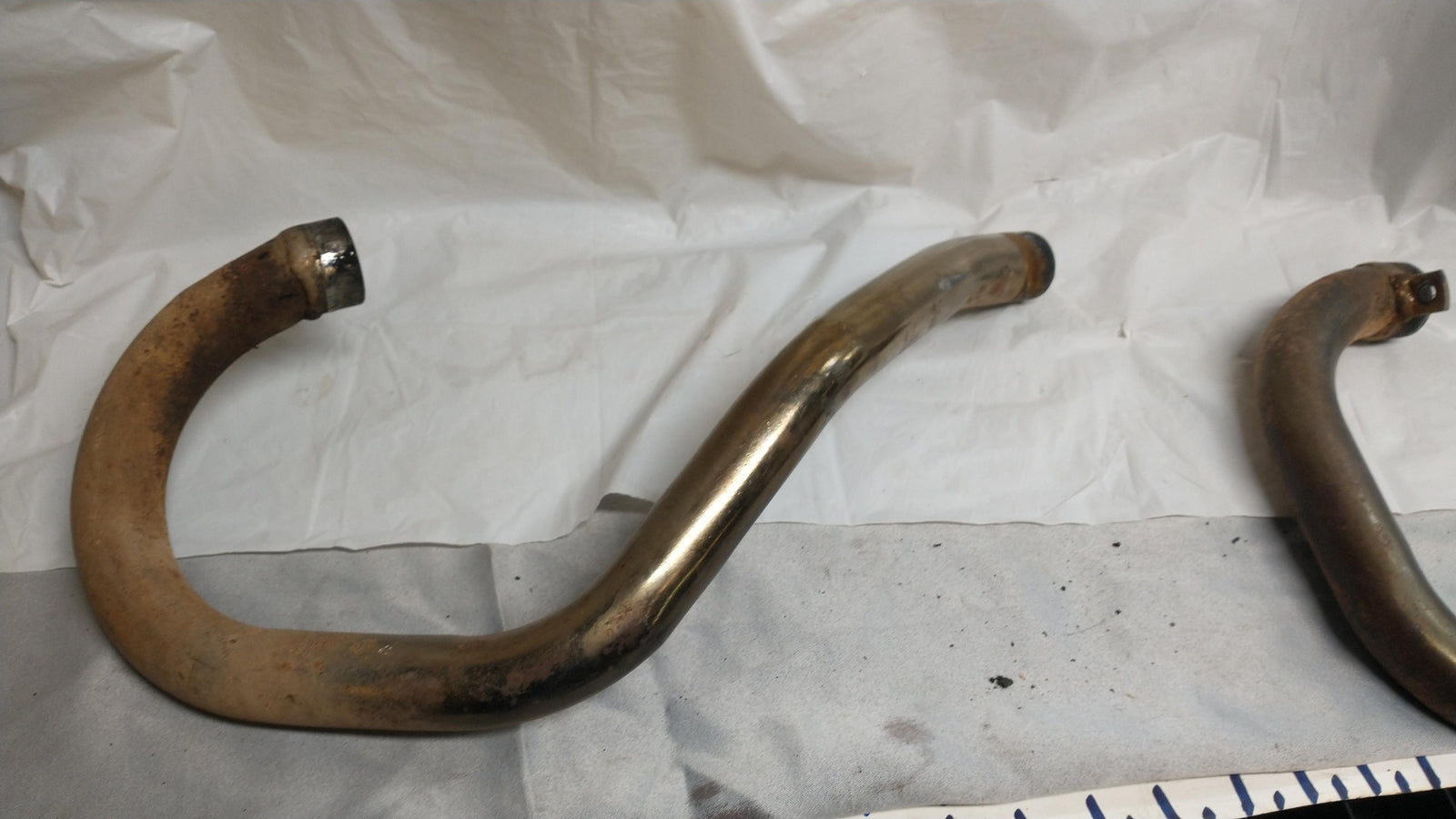 1993 HUSABERG FE501 OEM EXHAUST PIPE CHAMBER HEADER x 2