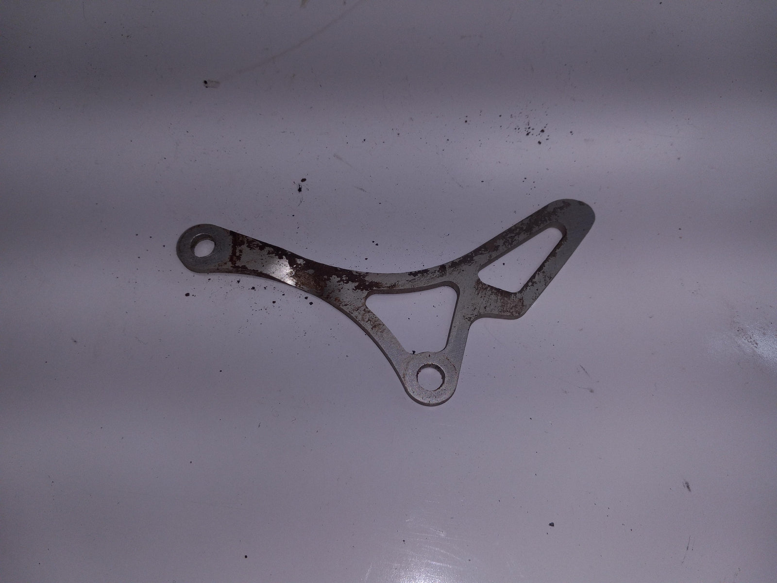 1998 YAMAHA YZ400 OEM MOTOR ENGINE FRONT SPROCKET COVER