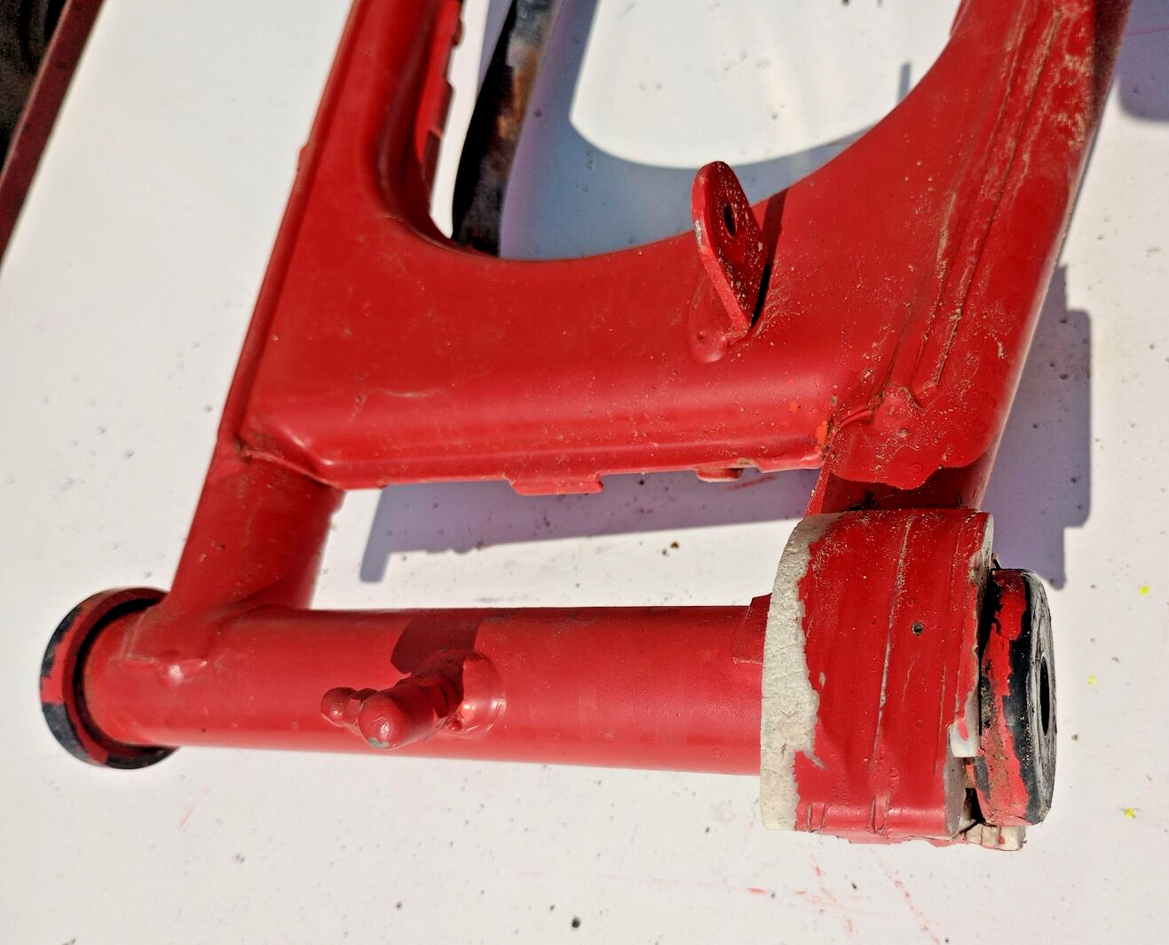 1984 HONDA XR200R OEM SWINGARM SWING ARM SUSPENSION