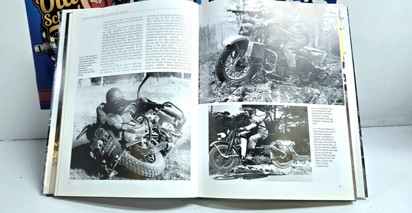 Harley-Davidson : An Illustrated History by Shaun Barrington (1994, Hardcover)