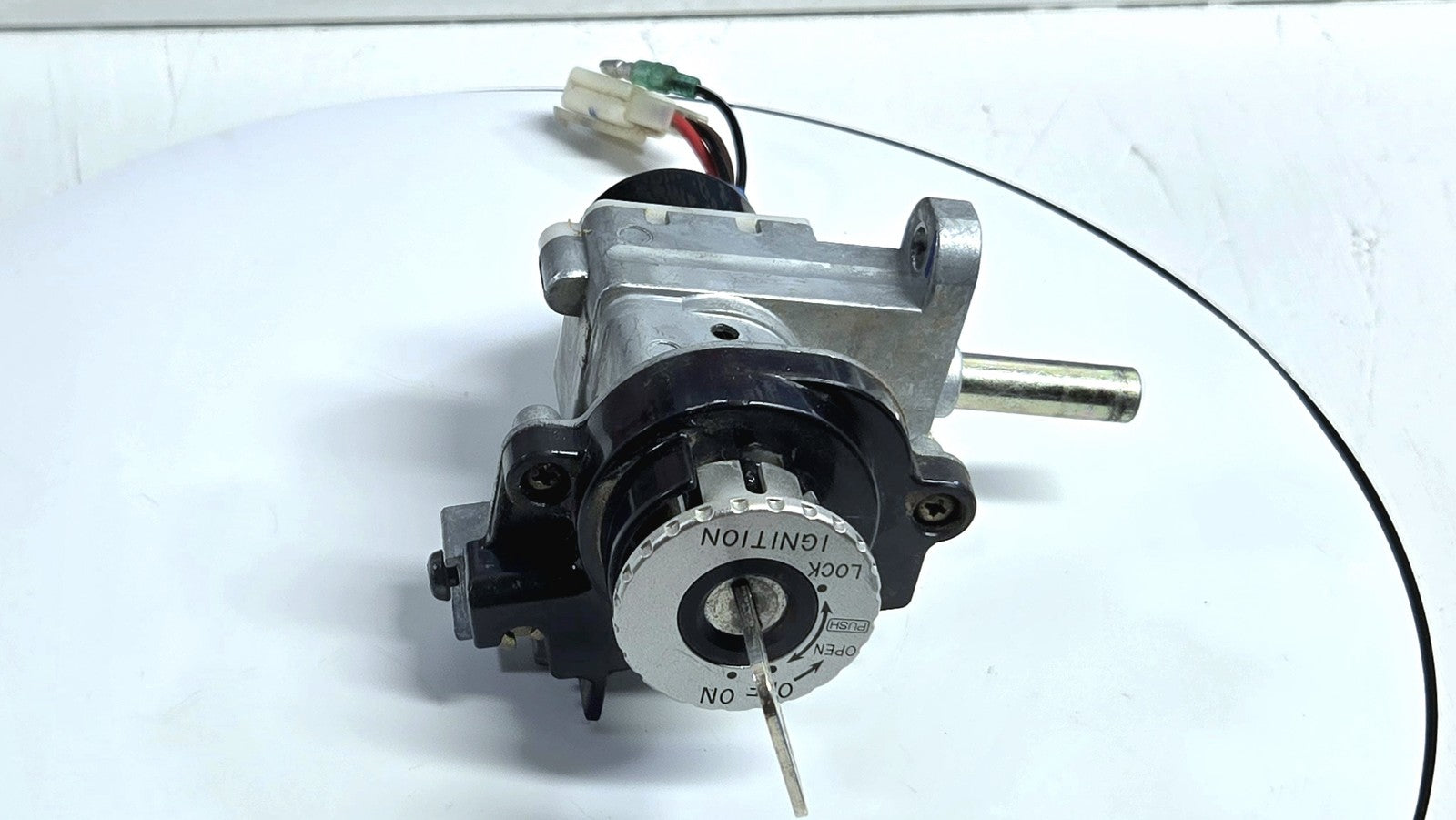 04-09 Yamaha XC125 Ignition Switch and Key