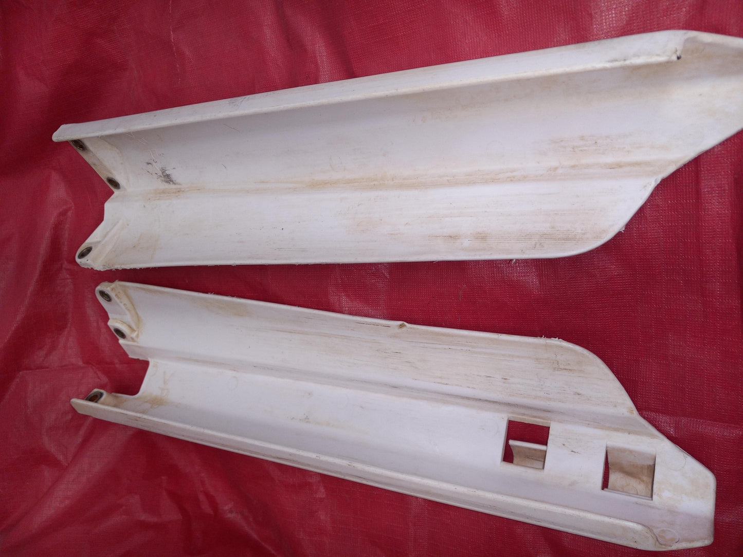 1998 YAMAHA YZ400 OEM WHITE  SIDE FAIRING COWL FAIRING COVER