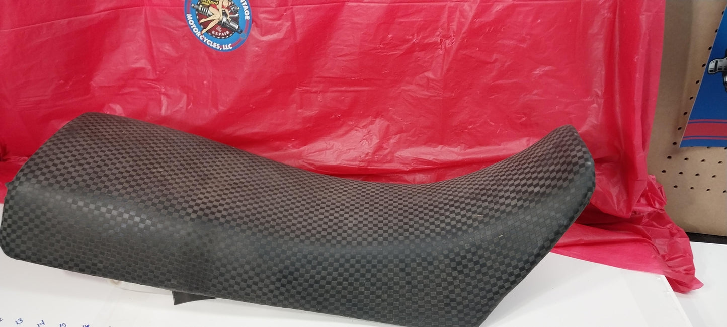 1994 HONDA XR250L SEAT SADDLE