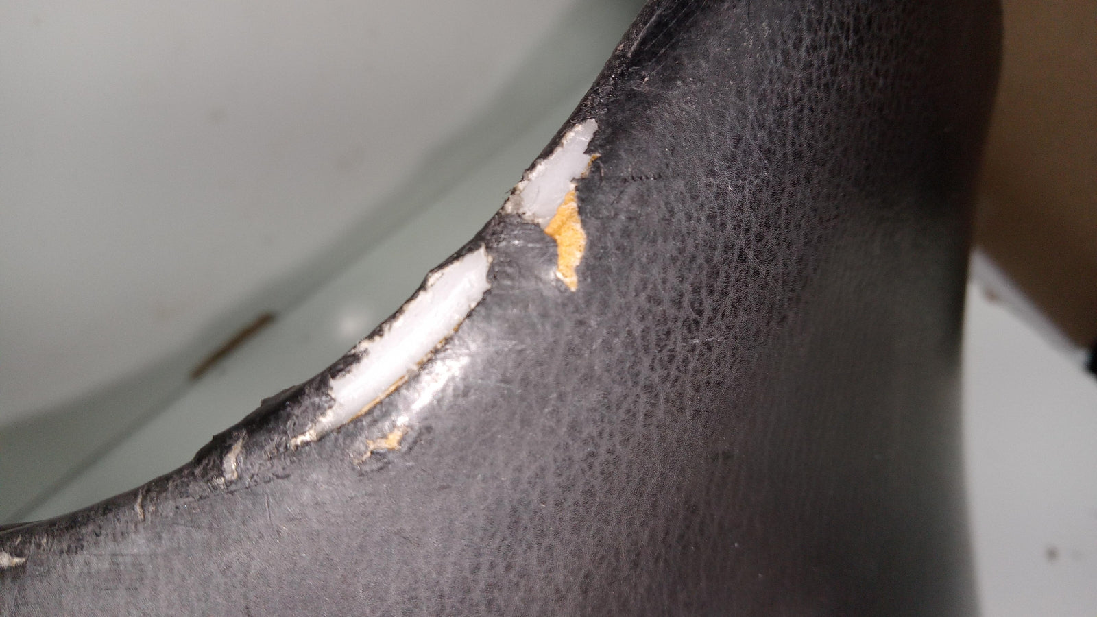 88-97 SUZUKI KATANA 600 OEM FRONT DRIVERS SEAT PAD SADDLE PILLION