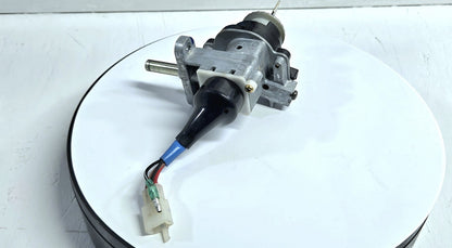 04-09 Yamaha XC125 Ignition Switch and Key