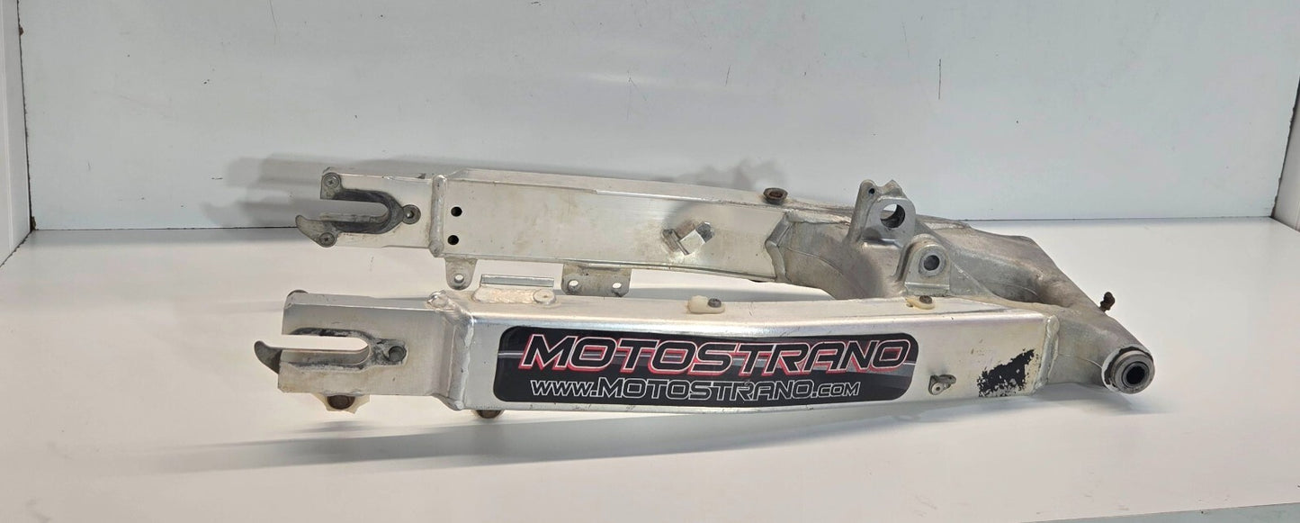 1991 - 1996 Honda XR250L Rear Swingarm Wheel Mount Frame