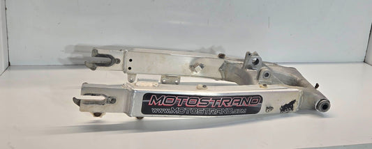 1991 - 1996 Honda XR250L Rear Swingarm Wheel Mount Frame