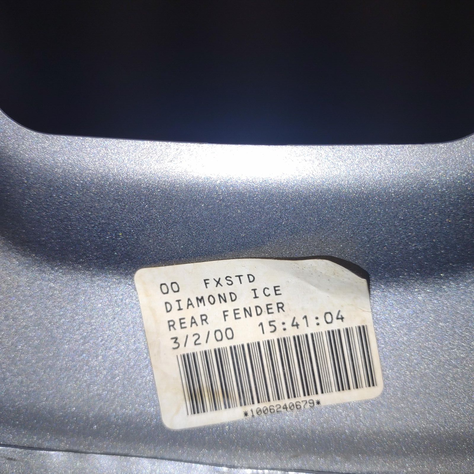 2020 Harley Davidson FXSTD  REAR BACK WHEEL FENDER MUD GUARD 1006240679