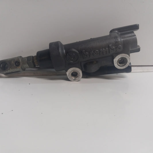 1997 YAMAHA YZF750R OEM REAR BACK BRAKE MASTER CYLINDER