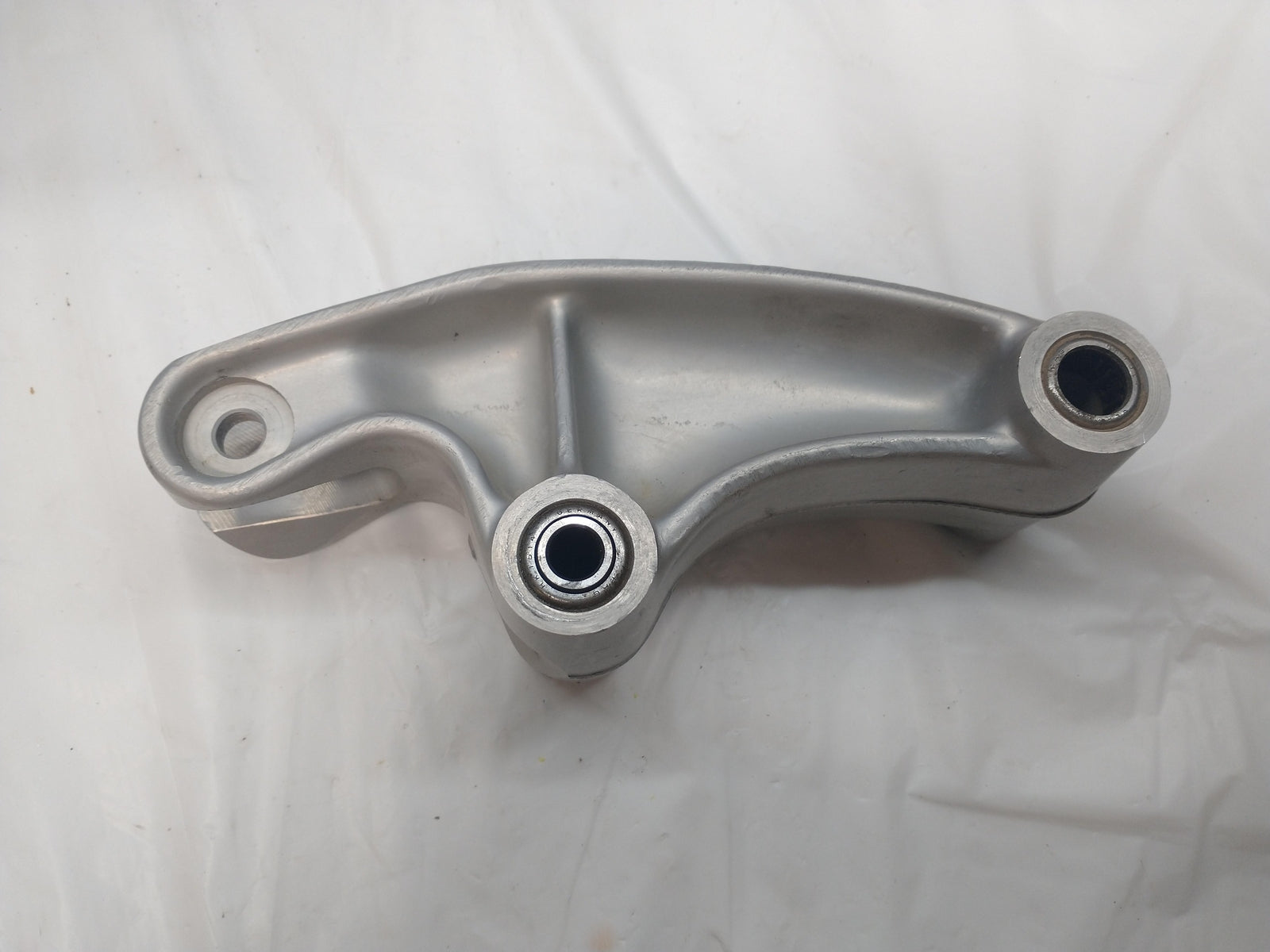DUCATI M900 MONSTER 600 750 900 REAR DOGBONE SHOCK LINKAGE LINK 37110032BA