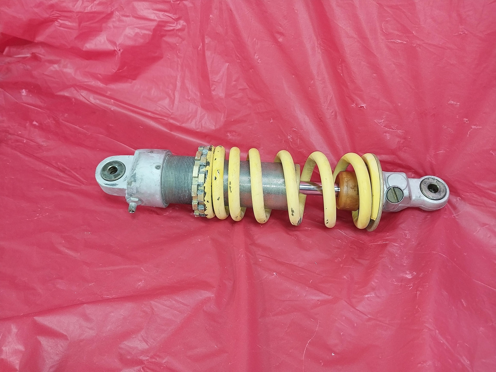 1995 DUCATI M900 MONSTER REAR BACK SHOCK ABSORBER SUSPENSION