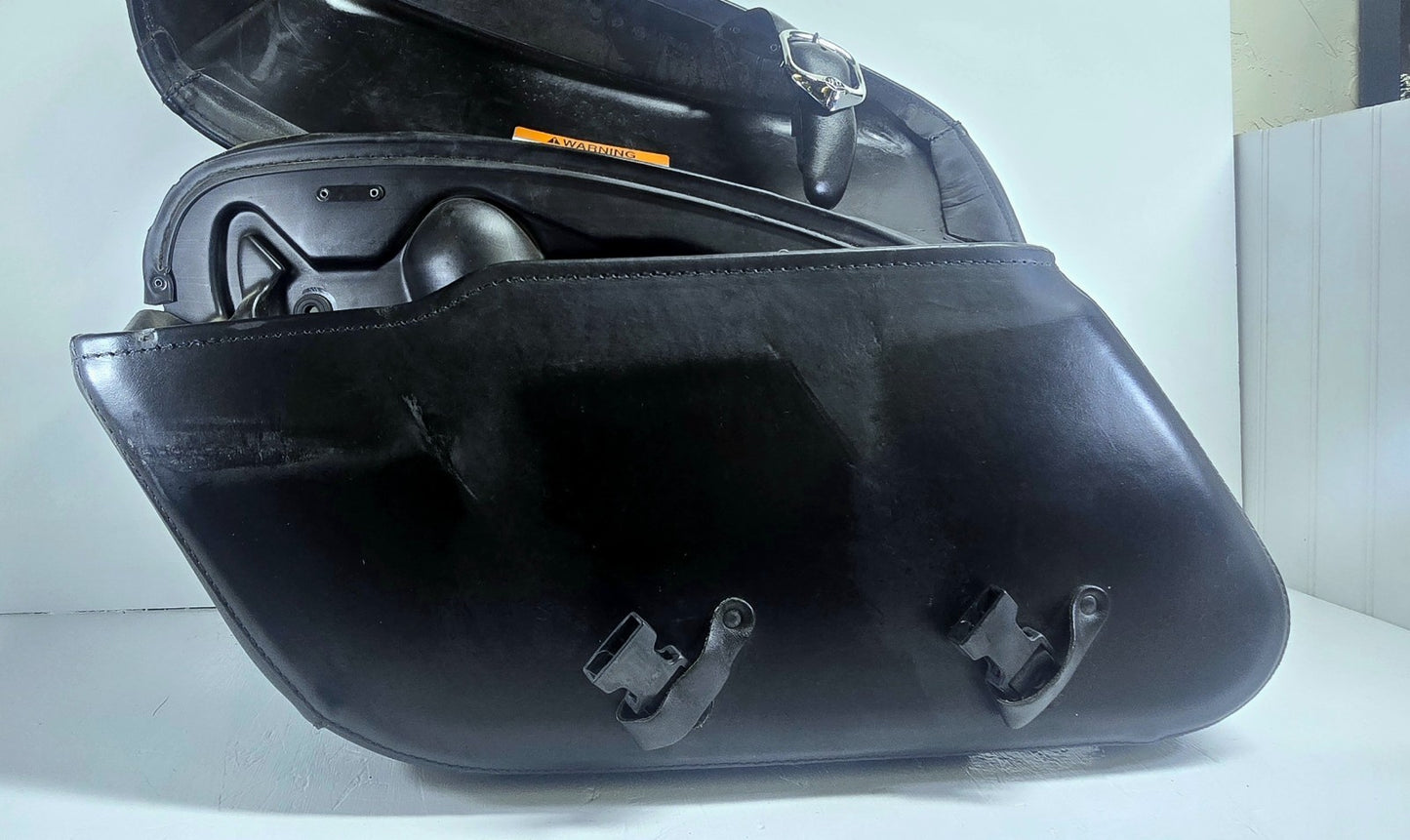 2005-08 Harley-Davidson Road King Original Saddlebags