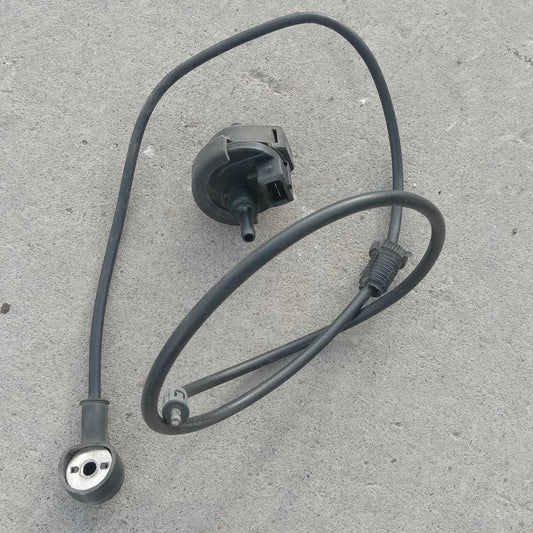 1995 BMW R1100RT OEM SPEED DRIVE GEAR HUB WITH CABLE