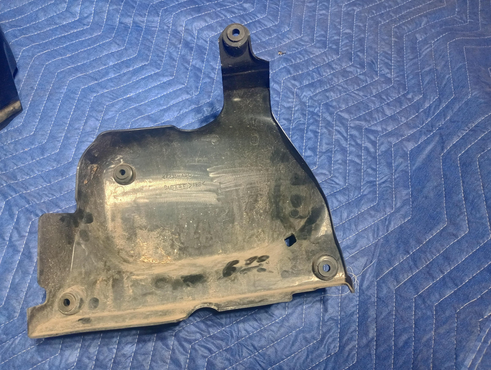 2005 SUZUKI BOULEVARD OEM Various cowels and fairings 