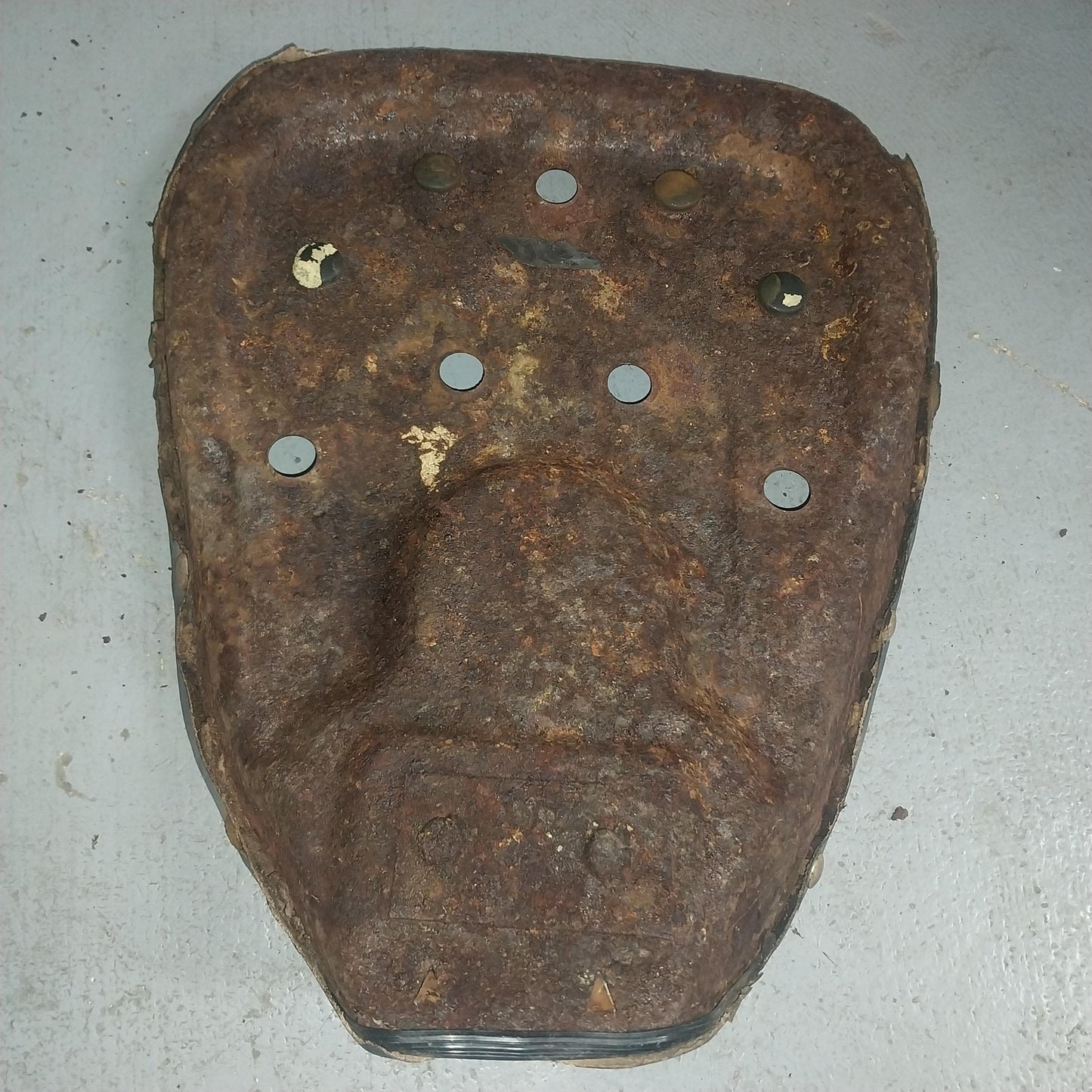 1972 HONDA CT90 OEM SEAT PAN