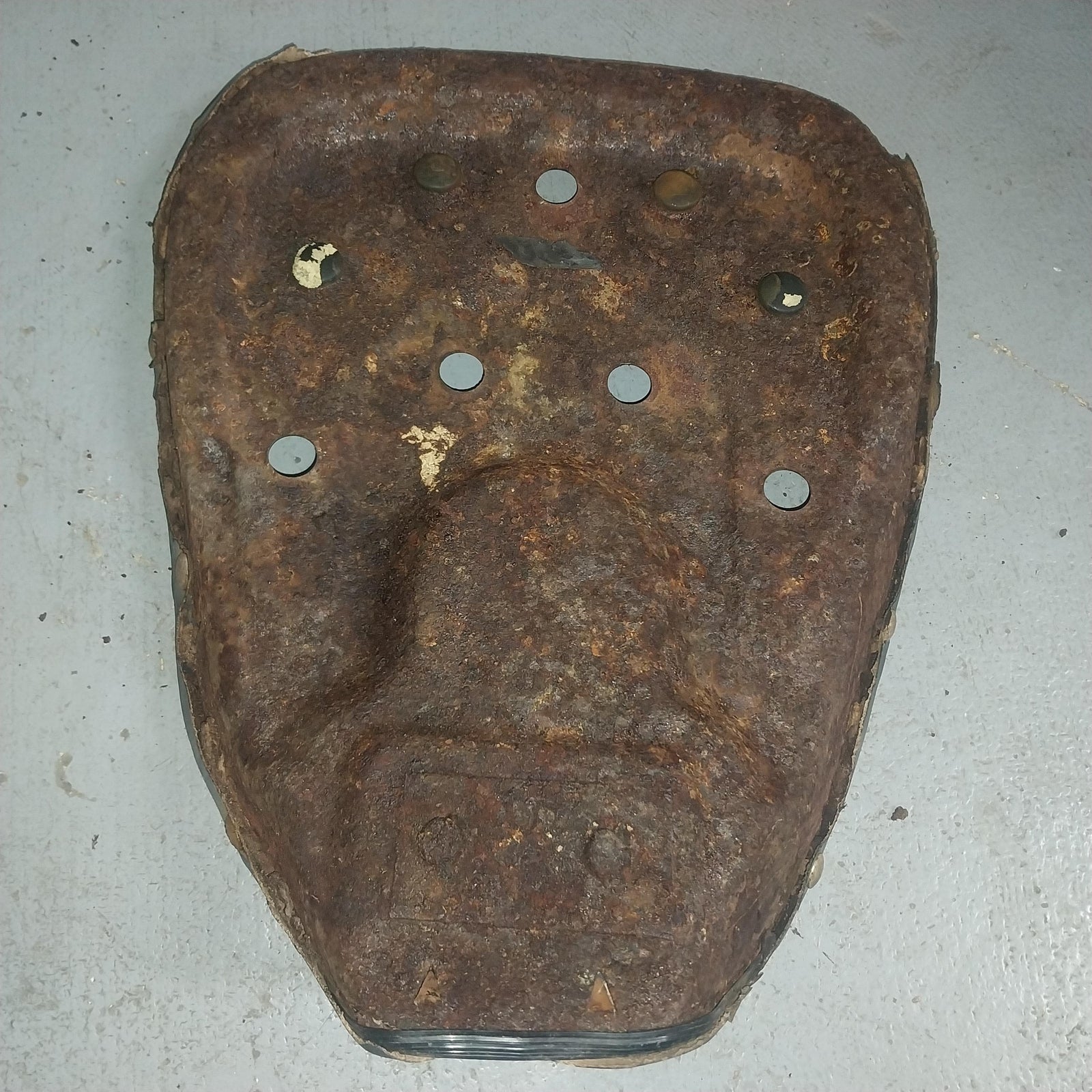 1972 HONDA CT90 OEM SEAT PAN