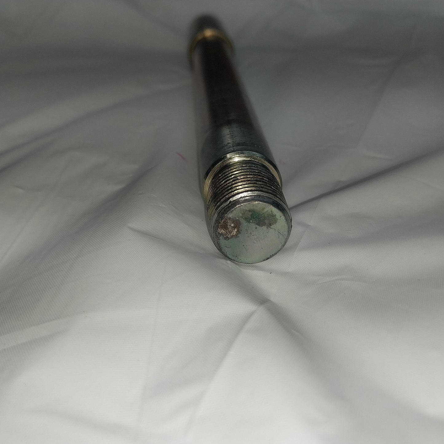 1994 DUCATI M900 MONSTER FRONT WHEEL RIM AXLE PIVOT BOLT 50120141A