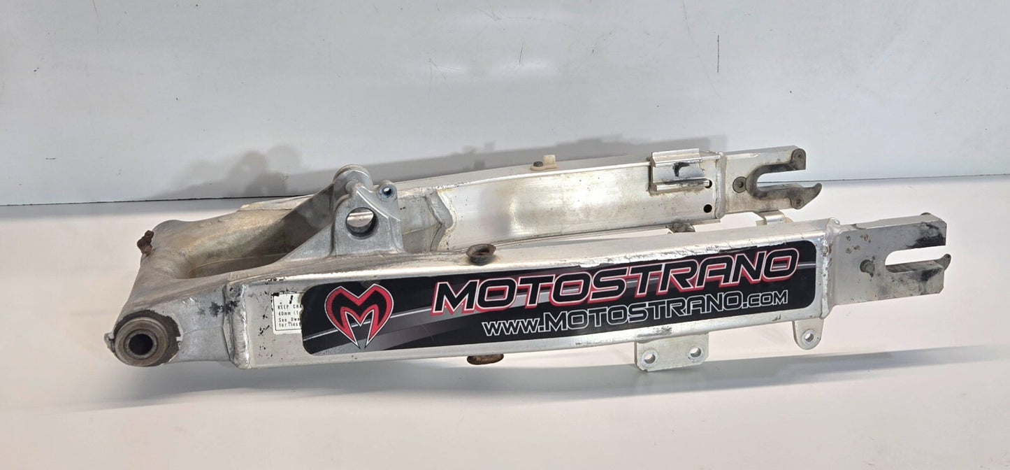 1991 - 1996 Honda XR250L Rear Swingarm Wheel Mount Frame