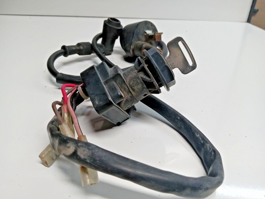 1996 POLARIS SPORTSMAN 400 OEM IGNITION MAIN SWITCH w/ key and ignition coil