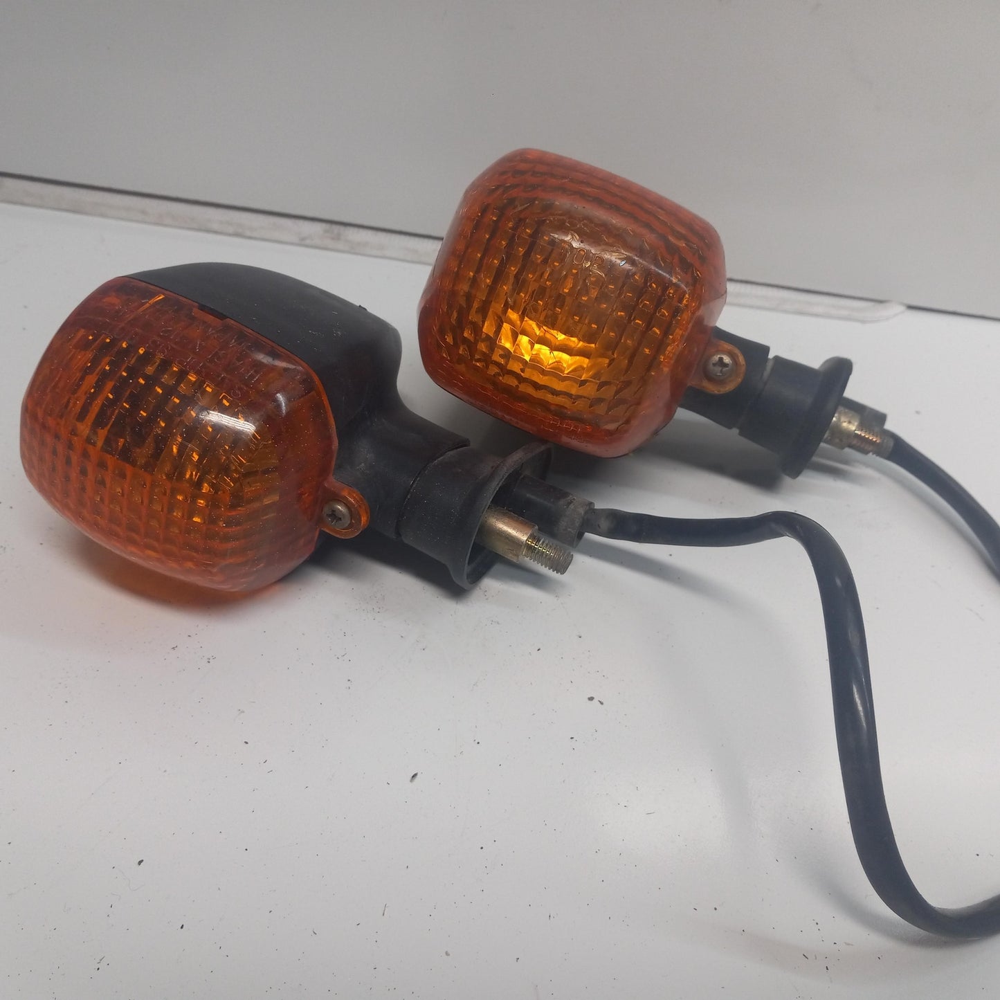 1997 YAMAHA YZF750R OEM FRONT LEFT RIGHT TURN SIGNALS LIGHT INDICATORS