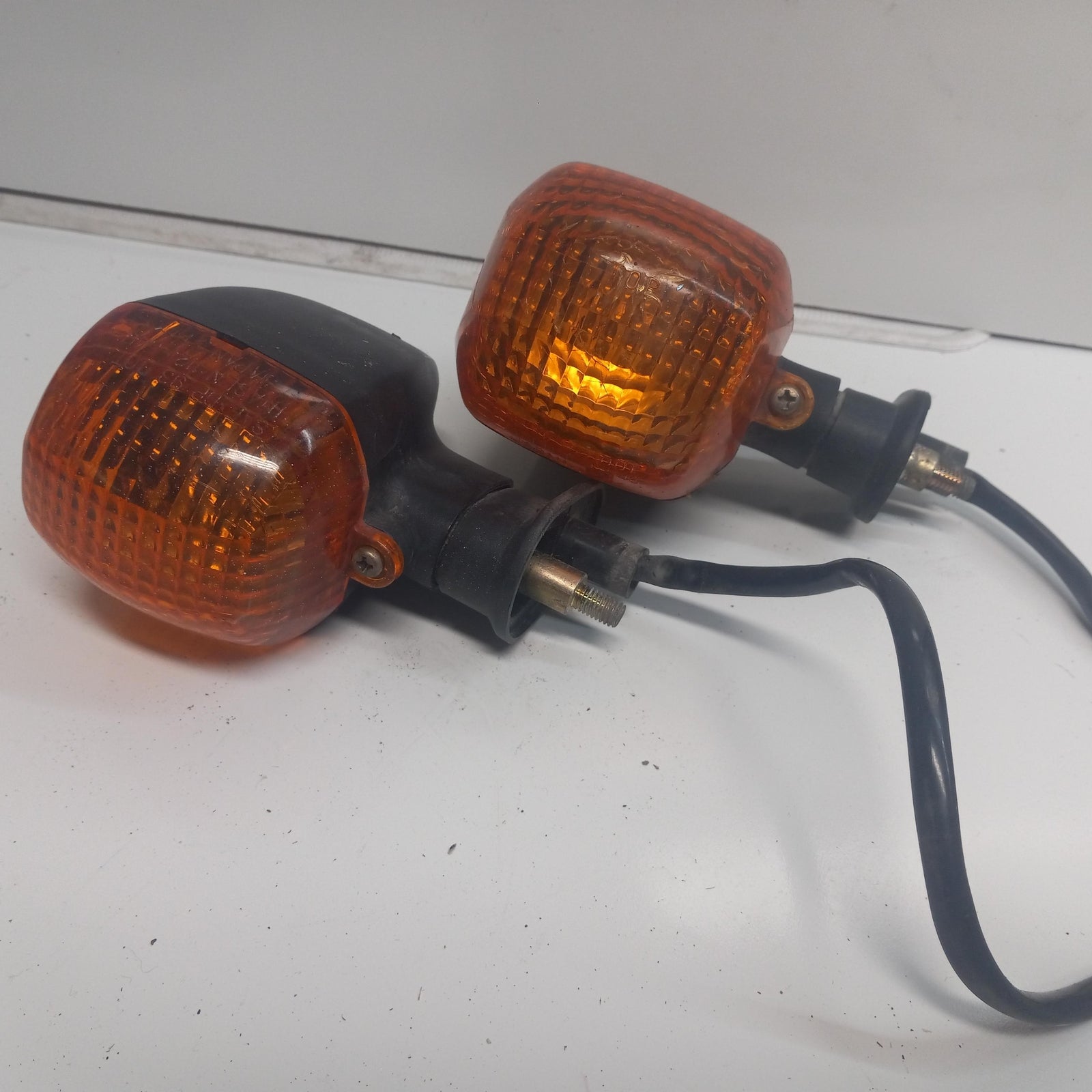 1997 YAMAHA YZF750R OEM FRONT LEFT RIGHT TURN SIGNALS LIGHT INDICATORS
