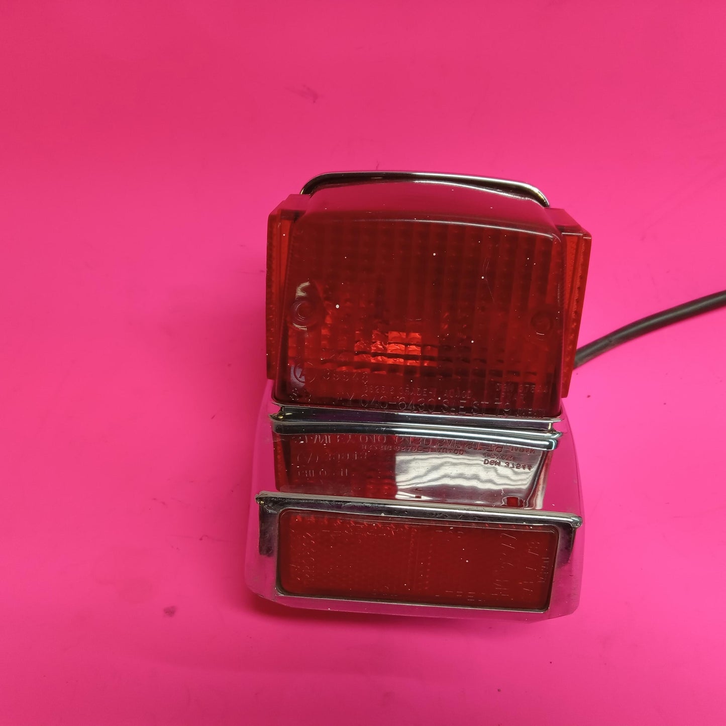 1981 YAMAHA VIRAGO 750 CHROME OEM REAR TAILLIGHT REAR TAIL BRAKE LIGHT