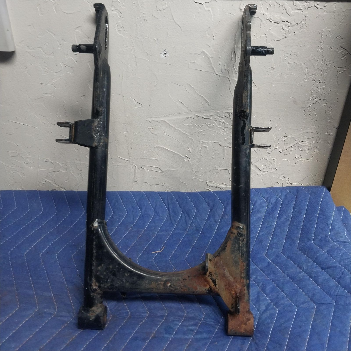 1971 HONDA CL100 OEM REAR SWINGARM SUSPENSION ARM