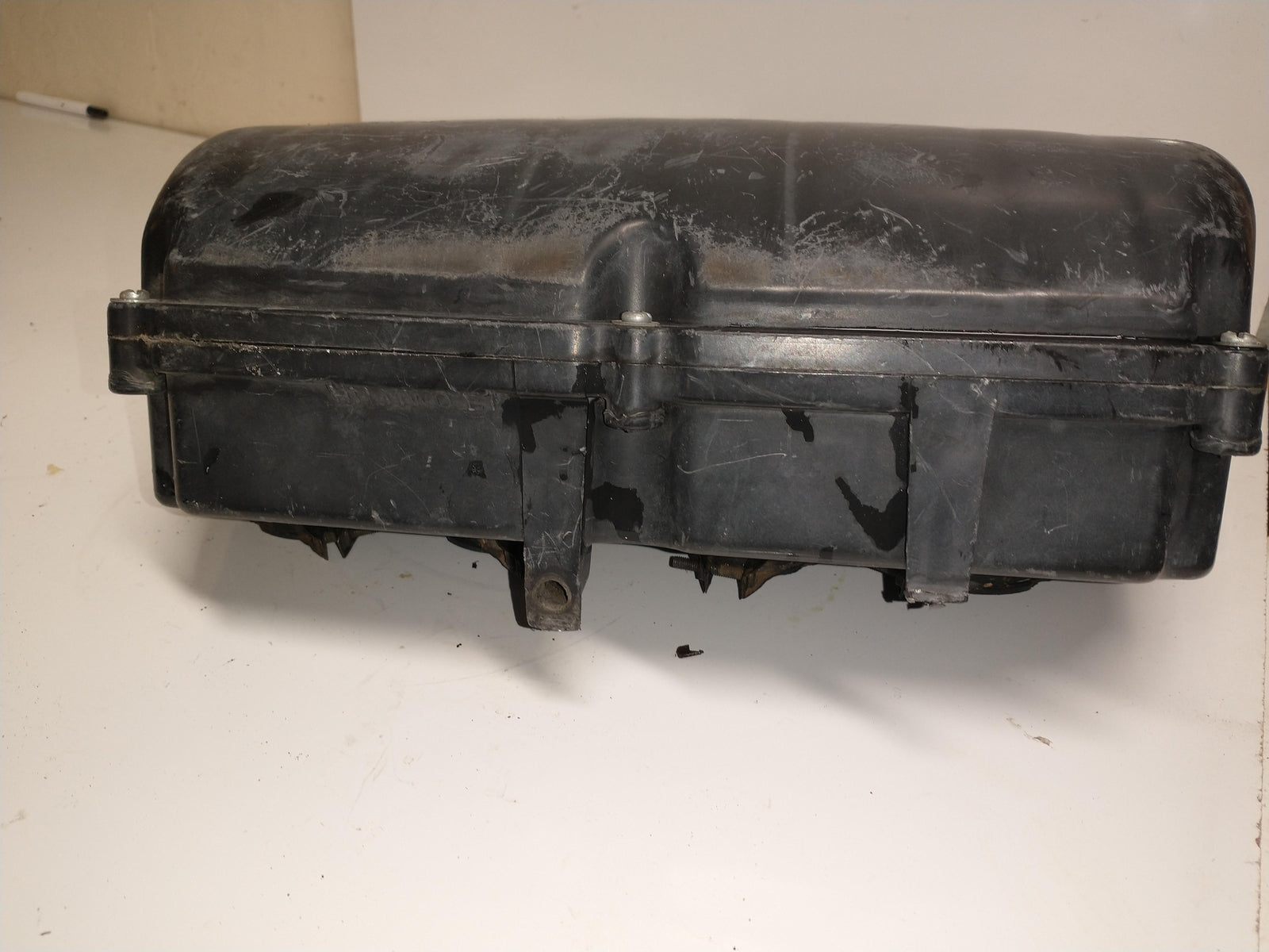 HONDA CBR900 OEM AIRBOX FILTER BOX W/ BOOTS 4FM-14401-10-00