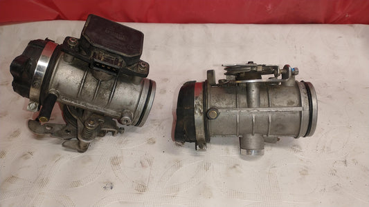 1995 BMW R1100RT OEM MAIN FUEL INJECTORS / THROTTLE BODIES