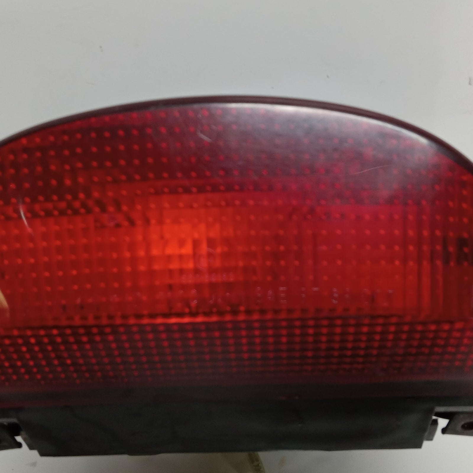 1993 SUZUKI KATANA 600 OEM REAR TAIL TAILLIGHT BACK BRAKE LIGHT