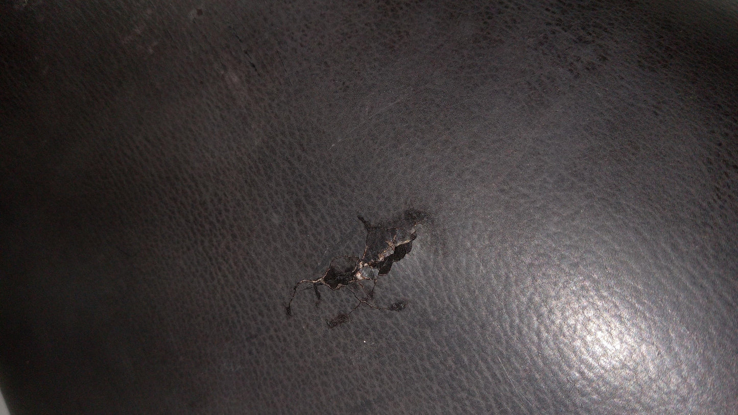 88-97 SUZUKI KATANA 600 OEM FRONT DRIVERS SEAT PAD SADDLE PILLION