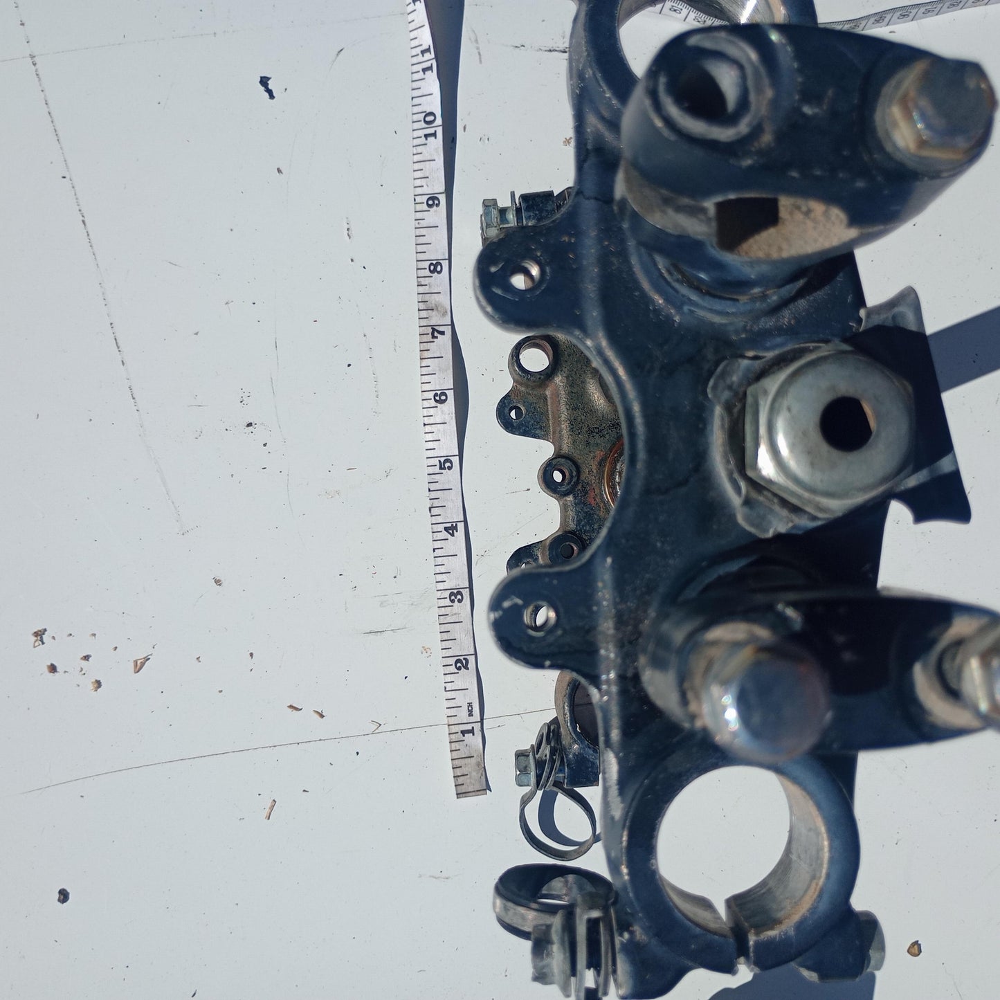 1984 HONDA XR200 OEM FRONT FORKS LOWER UPPER TRIPLE TREE STEM CLAMP