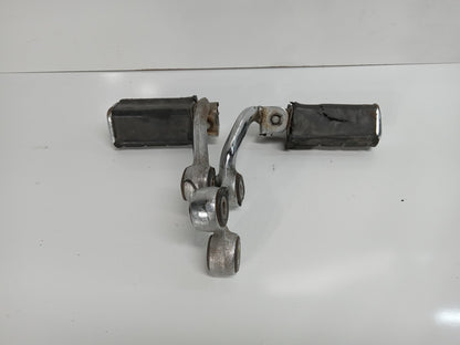 1981 YAMAHA VIRAGO 750 CHROME OEM FRONT FOOT RESTS PEGS STEPS SET PAIR