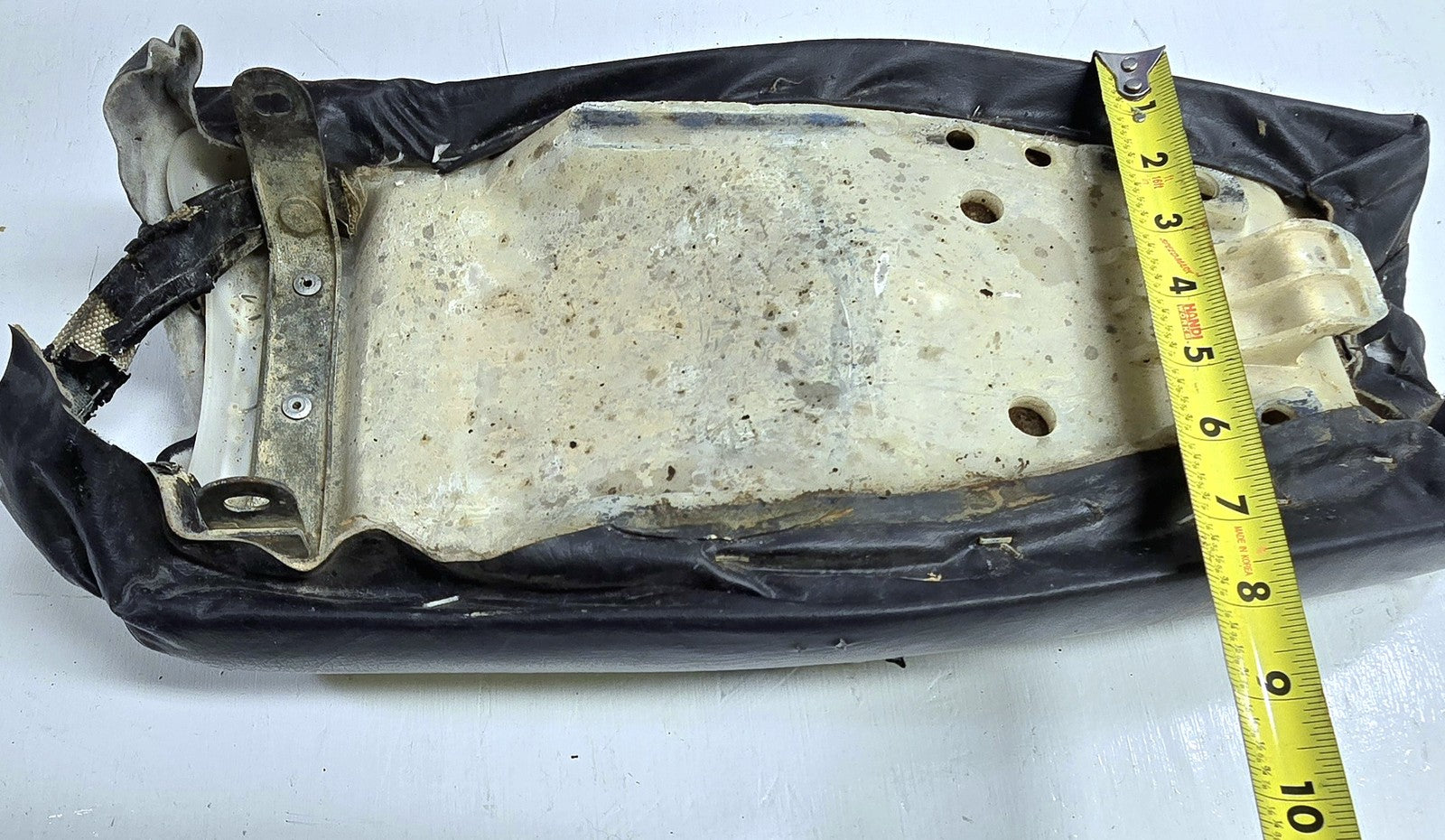 1979 1980 Sukuzi RM60  Seat Pan w/ foam and cover GREAT for restorations