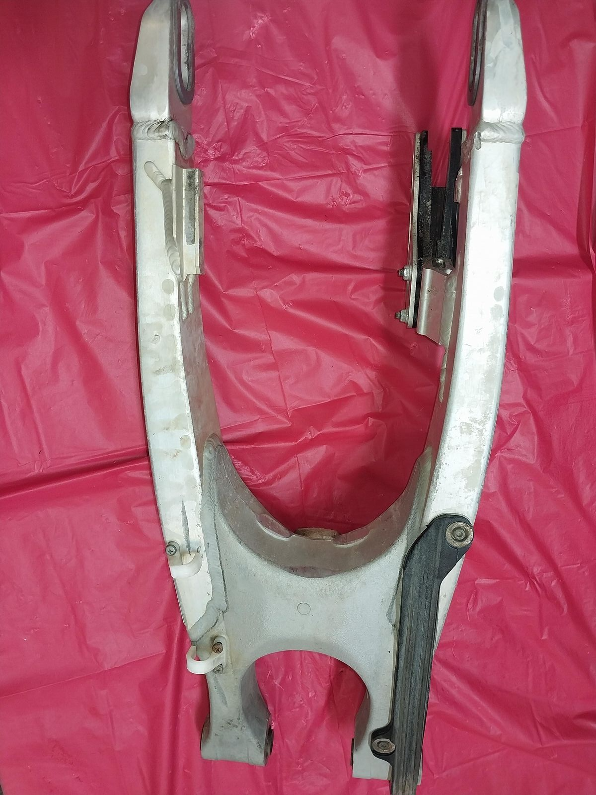 YAMAHA SWINGARM SWING ARM SUSPENSION 5UN-22110-00-00