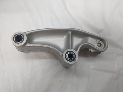DUCATI M900 MONSTER 600 750 900 REAR DOGBONE SHOCK LINKAGE LINK 37110032BA