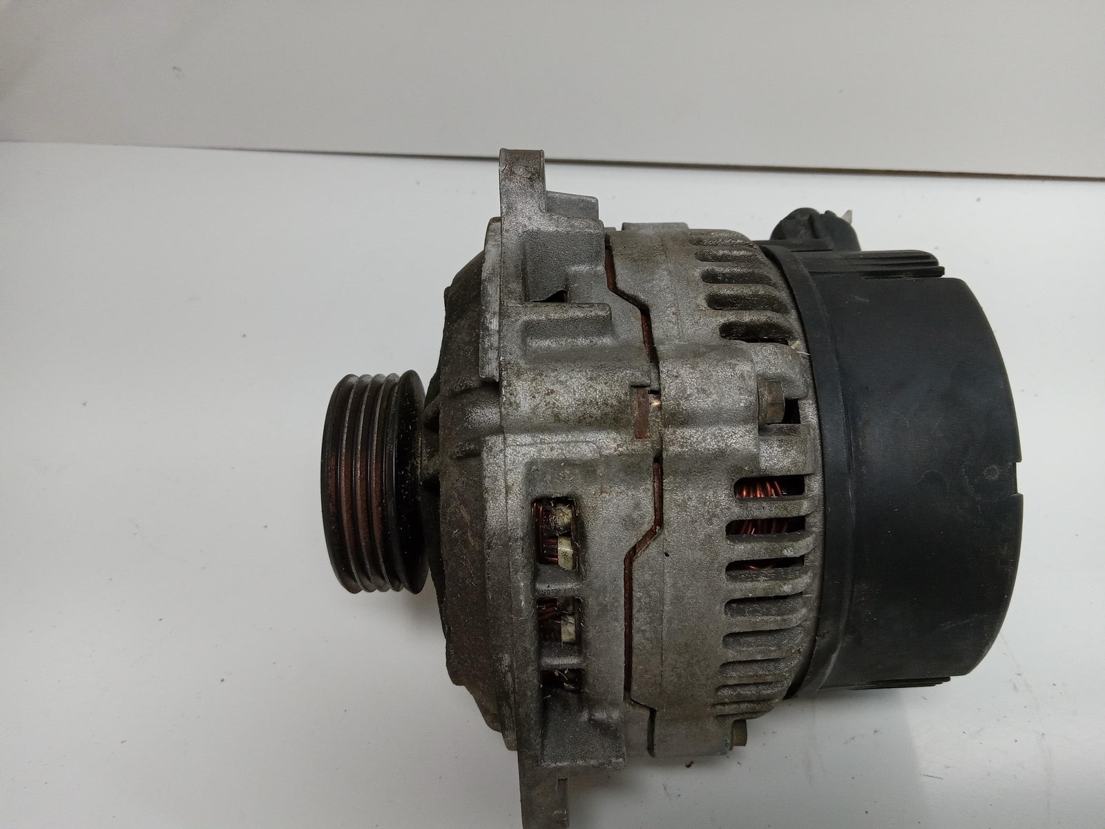 1995 BMW R1100RT OEM ENGINE MOTOR GENERATOR ALTERNATOR