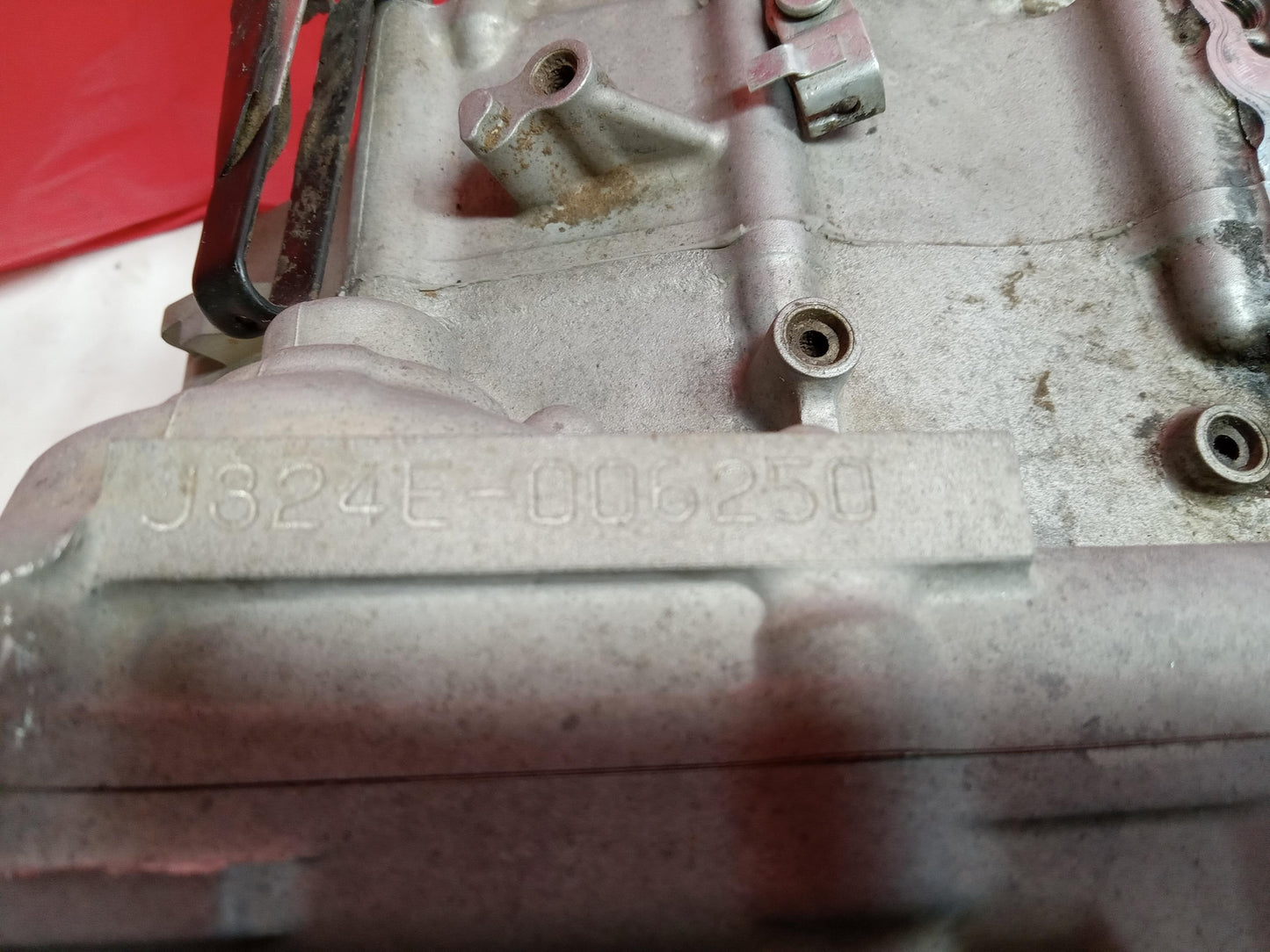 2006 YAMAHA YZ450F 50TH ANNIVERSARY OEM ENGINE MOTOR  LOWER END J324E-006250
