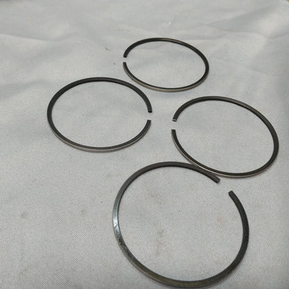 ORIGINAL SUZUKI T500 TM250 TS250 PISTON RING SET  12140-15011