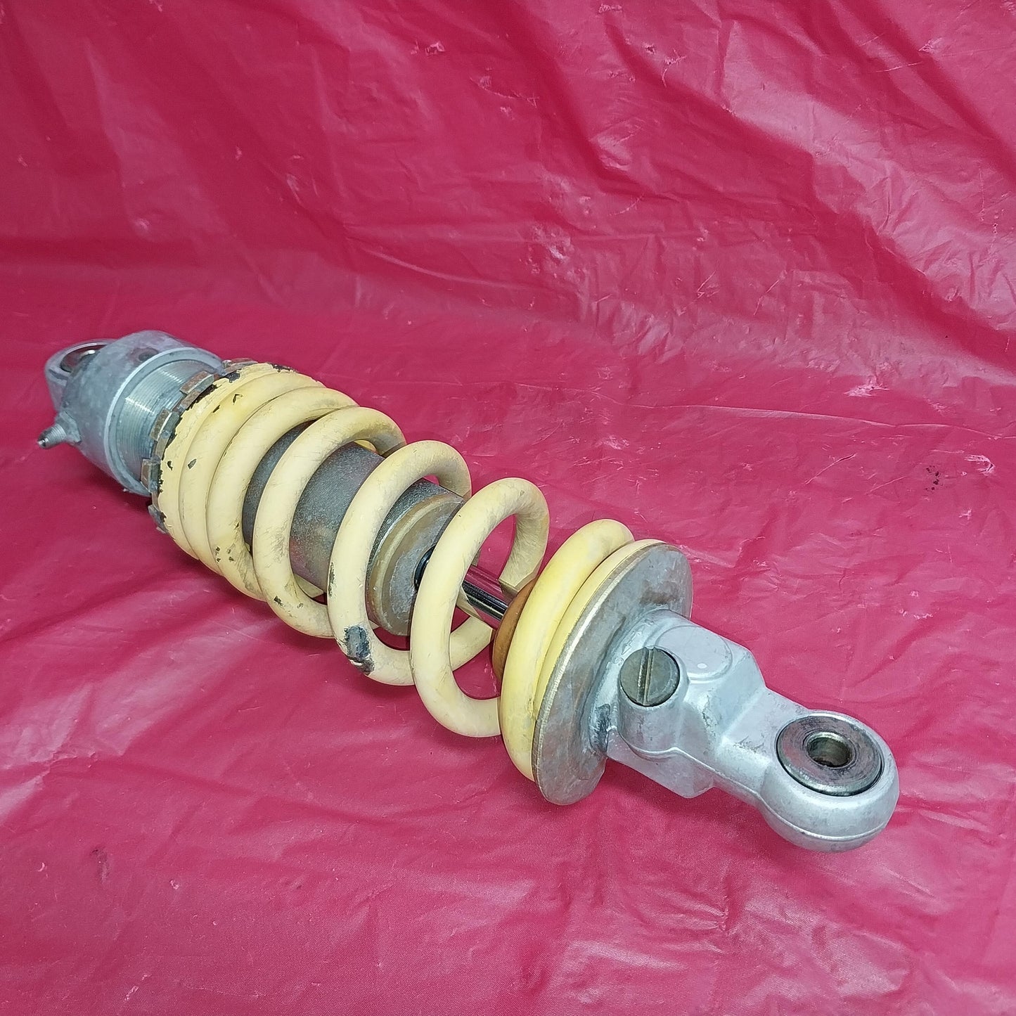 1995 DUCATI M900 MONSTER REAR BACK SHOCK ABSORBER SUSPENSION